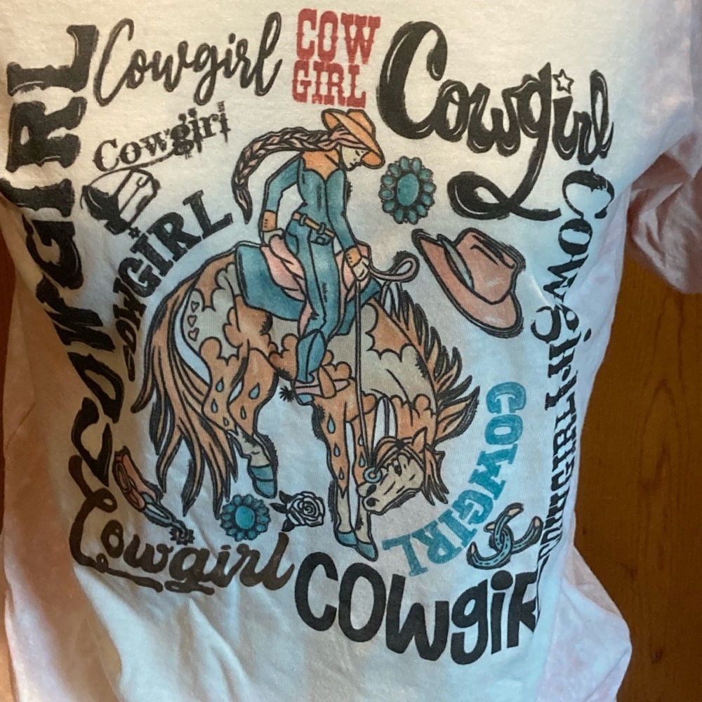 Cowgirl tee